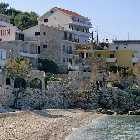 Apartments By The Sea Drasnice, Makarska - 2581 Apartment *
